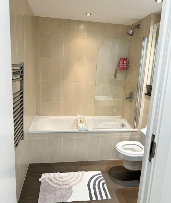 Mediacity Studio Apartment Salford-Quays マンチェスター エクステリア 写真